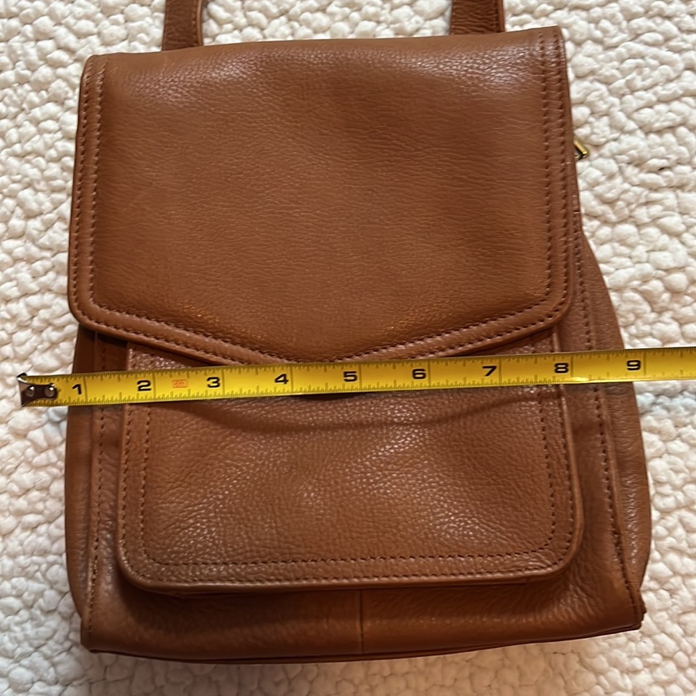 Fossil Crossbody - Picture 13 of 16